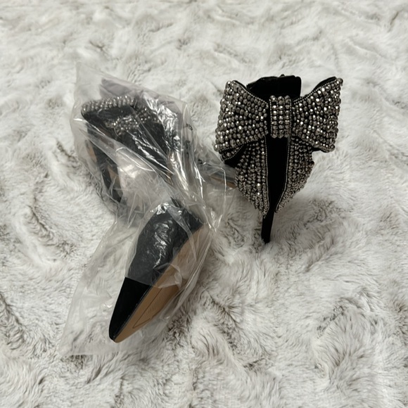 Women’s black high heels size 5.5 - Picture 3 of 3